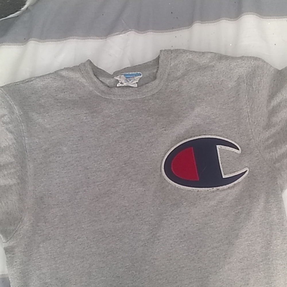 Champion t-shirt